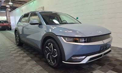 2024 Hyundai Ioniq 5 SE