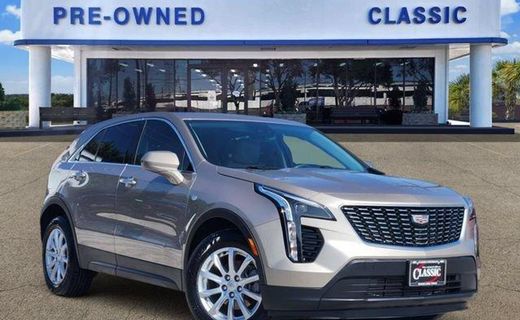 2023 Cadillac XT4 Luxury