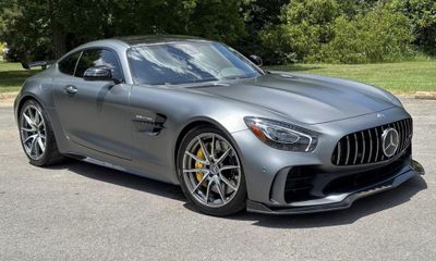 2018 Mercedes-Benz AMG GT R
