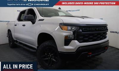 2026 Chevrolet Silverado Trail Boss Custom