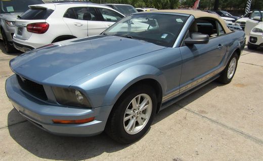 2005 Ford Mustang