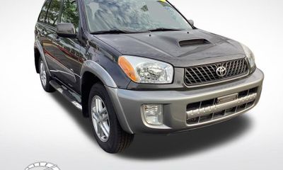 2003 Toyota RAV4