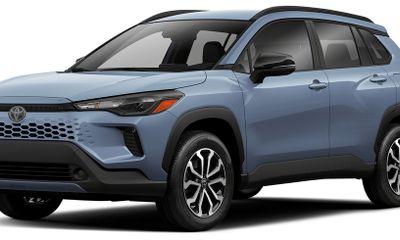 2026 Toyota Corolla Cross S SE XSE