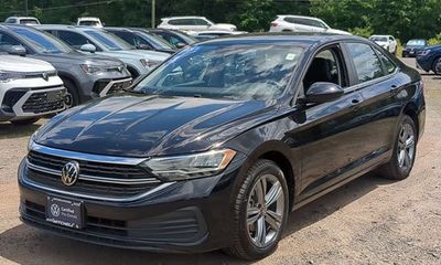 2024 Volkswagen Jetta SE