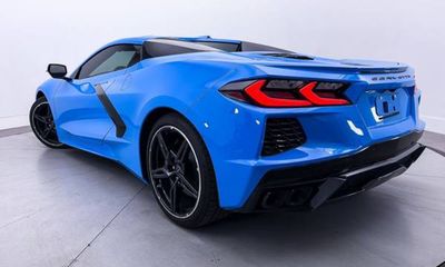 2023 Chevrolet Corvette Standard 1LT