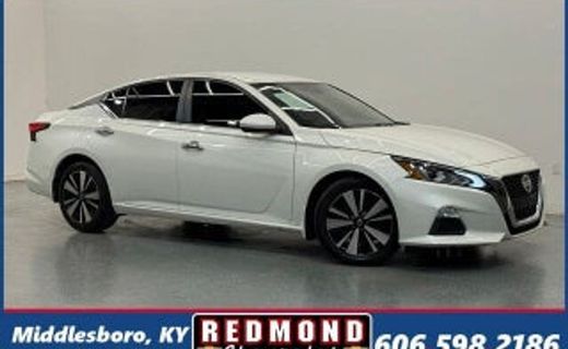 2022 Nissan Altima SV