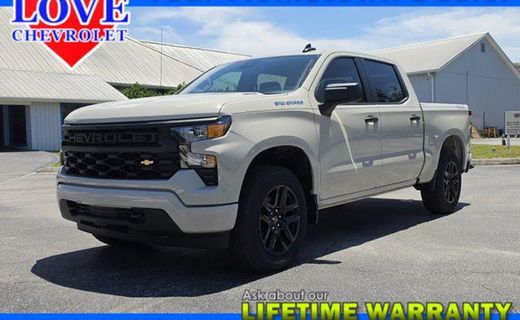 2026 Chevrolet Silverado Custom
