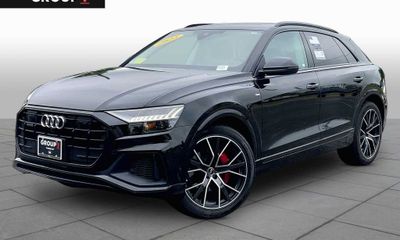 2023 Audi Q8 S Line Quattro