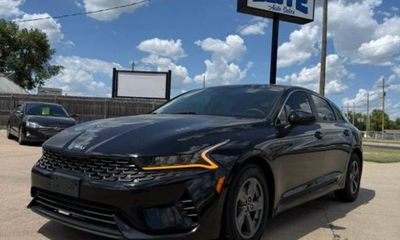 2021 Kia K5 LXS
