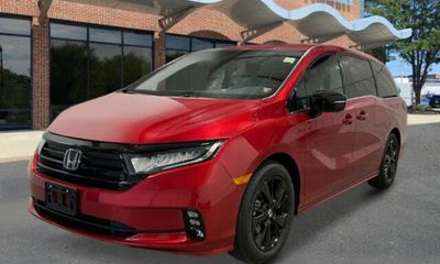 2024 Honda Odyssey Sport
