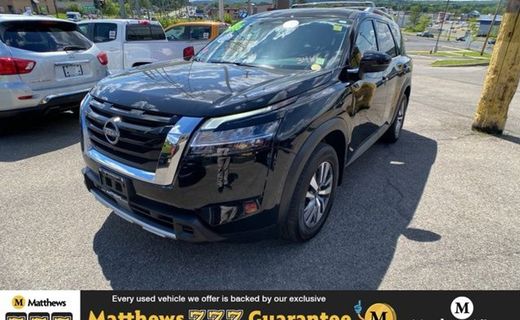 2023 Nissan Pathfinder SL