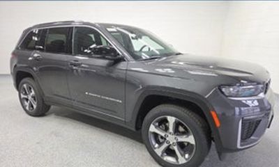 2024 Jeep Grand Cherokee Summit