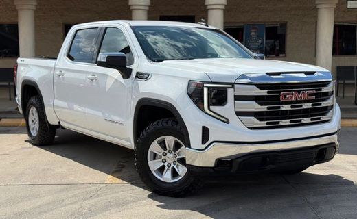 2023 GMC Sierra SLE
