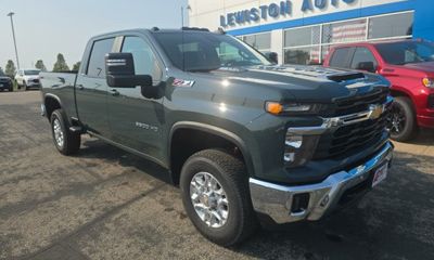2025 Chevrolet Silverado HD LT