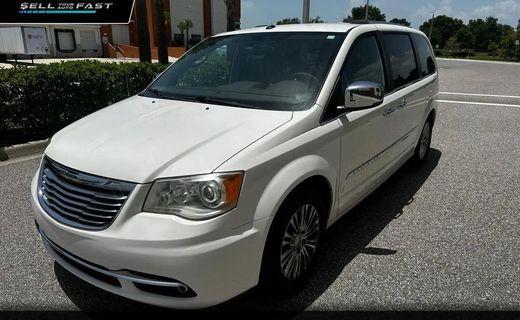2011 Chrysler Town AND Country Limited