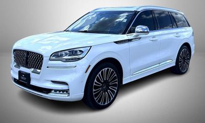 2022 Lincoln Aviator Black Label
