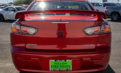 2017 Mitsubishi Lancer ES
