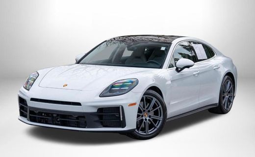 2025 Porsche Panamera