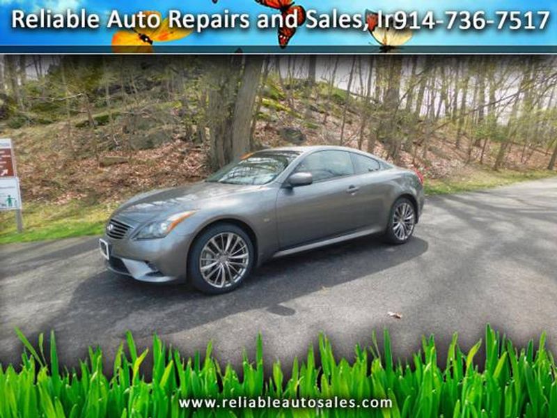 2015 Infiniti Q60 — a typically priced live listing