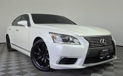 2013 Lexus LS 460