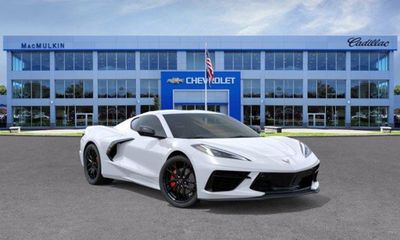 2027 Chevrolet Corvette 2LT
