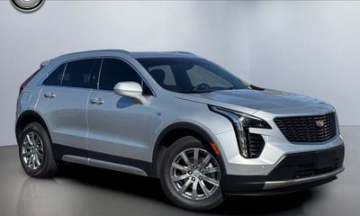 2020 Cadillac XT4 Premium Luxury