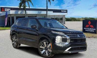 2026 Mitsubishi Outlander SE Trail Edition