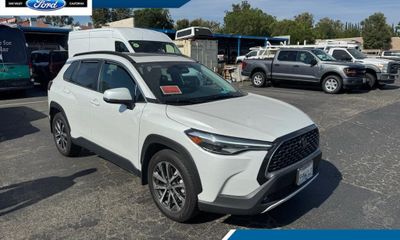 2023 Toyota Corolla Cross XLE