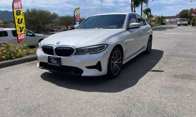 2022 BMW 330E Series