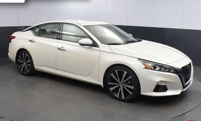 2020 Nissan Altima Platinum