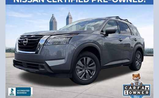 2025 Nissan Pathfinder SV