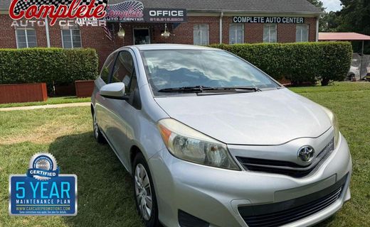 2012 Toyota Yaris L