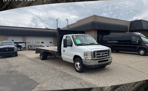 2011 Ford E-450