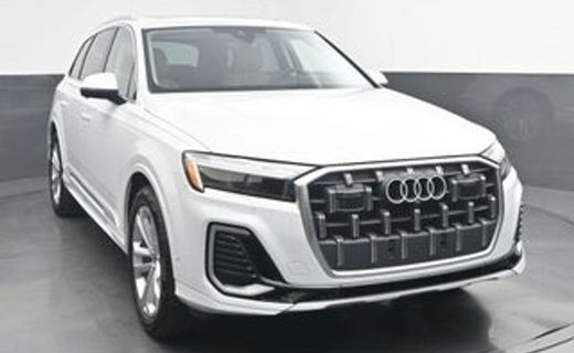2026 Audi Q7 Quattro Premium Plus