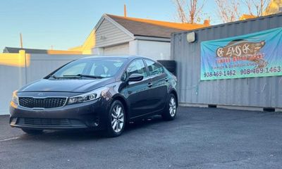 2017 Kia Forte LX Popular S