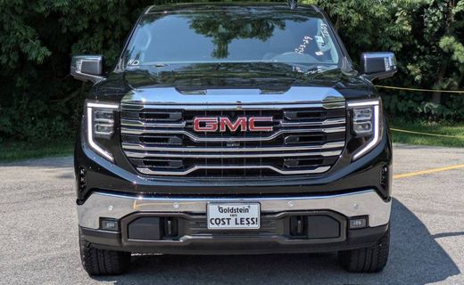2026 GMC Sierra SLT