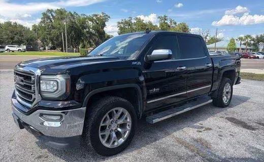 2018 GMC Sierra SLT