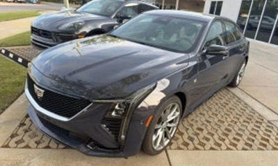 2025 Cadillac CT5 Sport