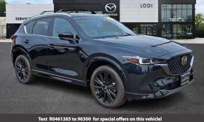 2024 Mazda CX-5 Premium Package