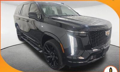 2025 Cadillac Escalade Sport Platinum