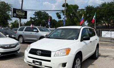 2012 Toyota RAV4 Standard