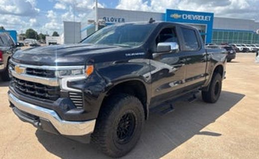 2023 Chevrolet Silverado LT