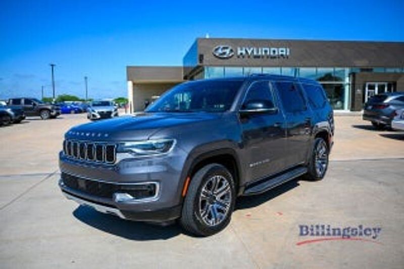 2024 Jeep Wagoneer — a typically priced live listing