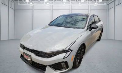 2025 Kia K5 GT