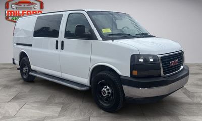 2018 GMC Savana Cargo