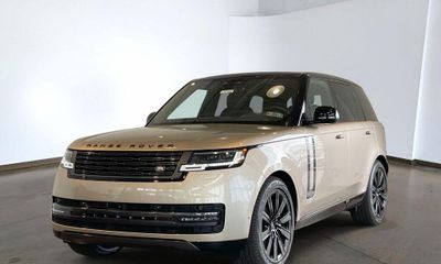 2026 Land Rover Range SE