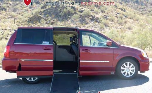 2015 Chrysler Town AND Country Touring