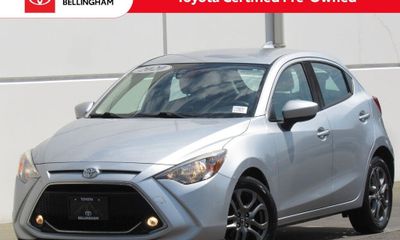 2020 Toyota Yaris LE