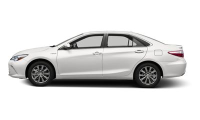 2017 Toyota Camry LE SE XLE