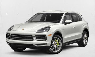 2023 Porsche Cayenne E Hybrid Platinum